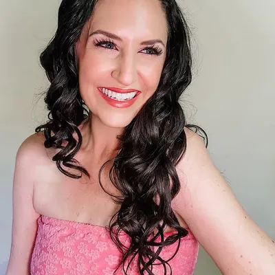 Laura Dougherty (Sacramento) profile