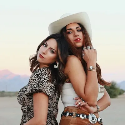 Costa Sisters | Video + Photos profile