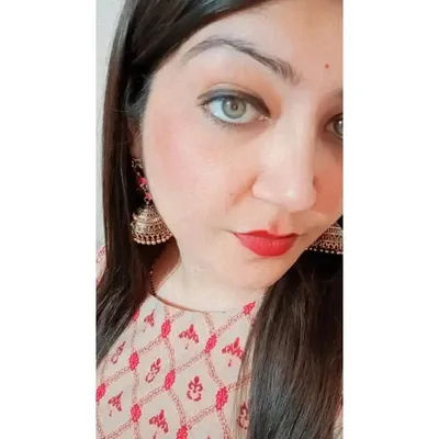 Niharika Sharma profile