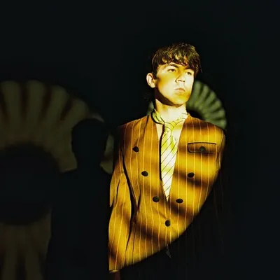 Declan Mckenna profile