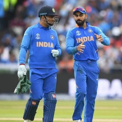 MS DHONI🔵 profile