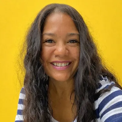 Renee Day profile