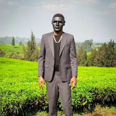 THEE UNKNOWNBARBER profile