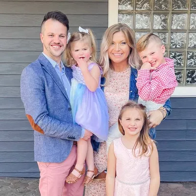 TheEarlesFamily profile