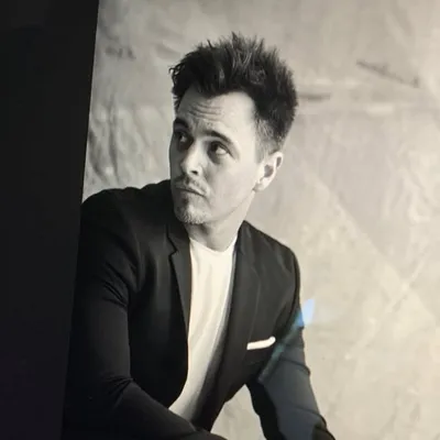 Darin Brooks profile