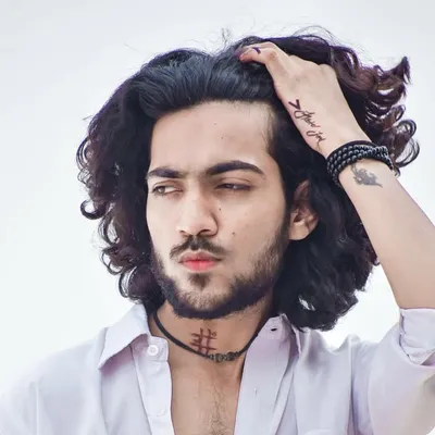 ujG👔 || URVESH J GHELANI profile