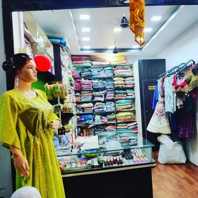 THE FASHION GALLERY & BOUTIQUE profile