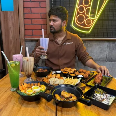 The Ashutosh Jadhav | Food | Travel & Lifestyle Creator ๐ฎ๐ณ profile