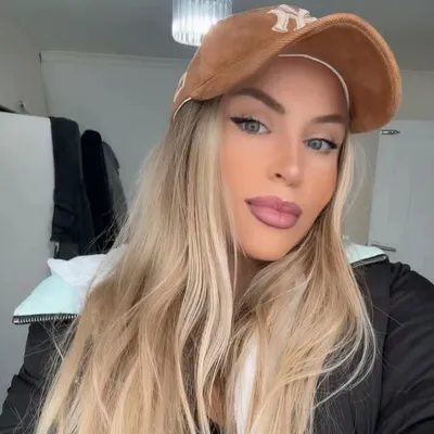 Tess Giddings profile