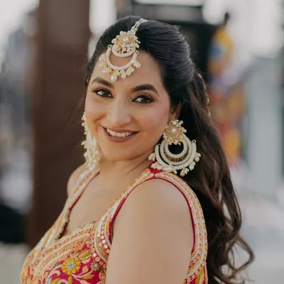 Juhi Mandloi ๐ profile