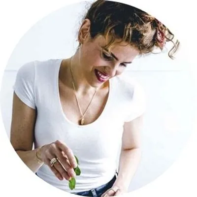 The Green Creator | by Bianca profile
