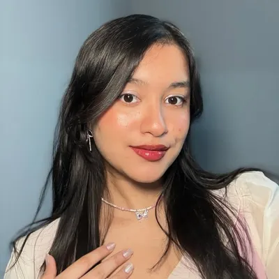 • Khushi • profile