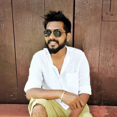Vinay Maurya🇮🇳 profile