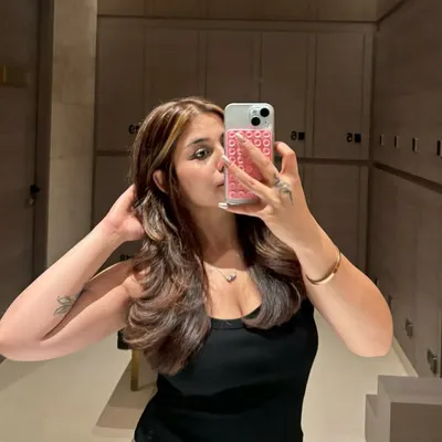 Kavya Methi Khandelwal profile