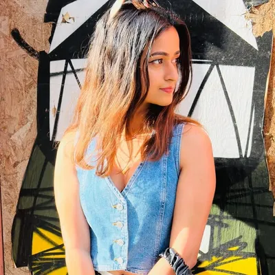 Theja Mohan profile