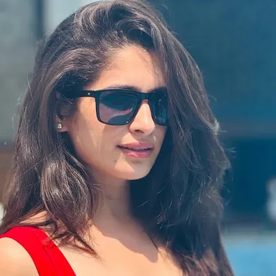 Thejaswini sharma profile