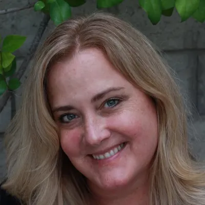 Jen Peck profile