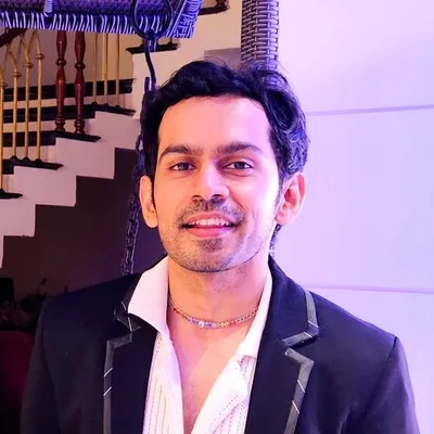 Aayush J profile