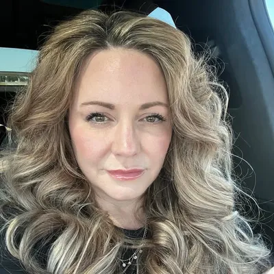 Jenny profile