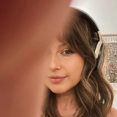 Katie Thurston profile
