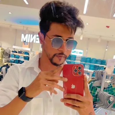 K U N A L V A I D Y A ♠️ profile