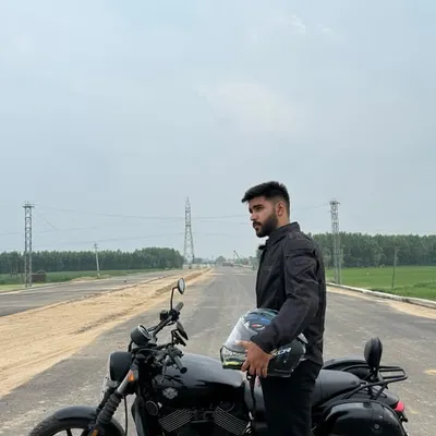 Lakshay oberoi profile