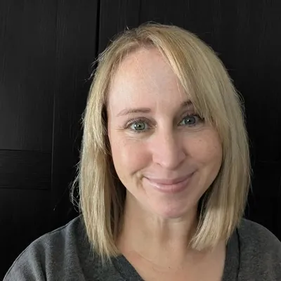 Laura Potter profile