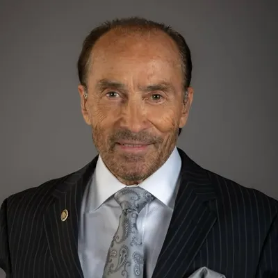 Lee Greenwood profile
