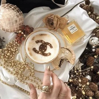 The Luxury Mood profile