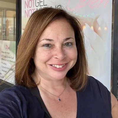 Nancy Johnson Horn profile
