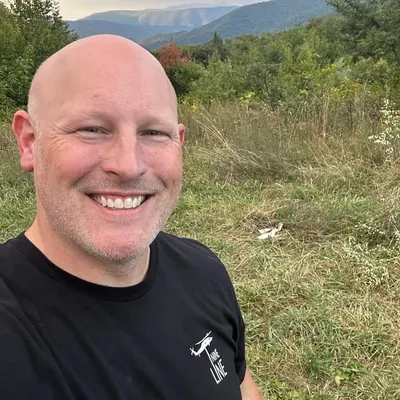 Matt Brodie | Simply Must Go profile