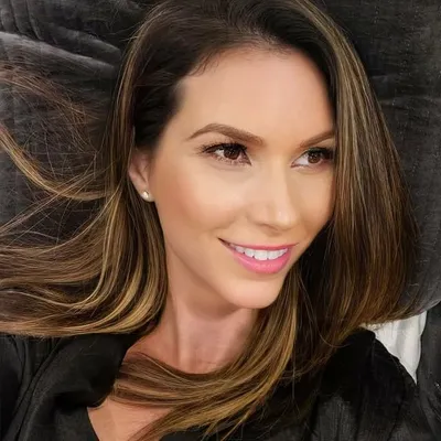 Maya Vander (SELLING SUNSET) profile