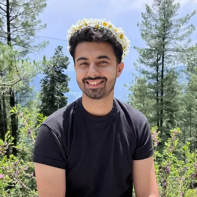 Moiz Khan profile