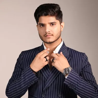 MRIDUL TIWARI profile