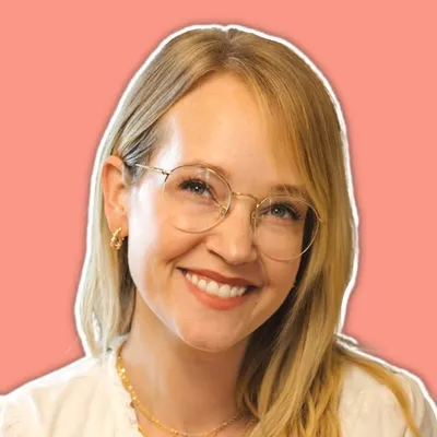 Rachel Pedersen | Social Media & Marketing Coach profile