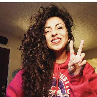 Nadia Sharif profile
