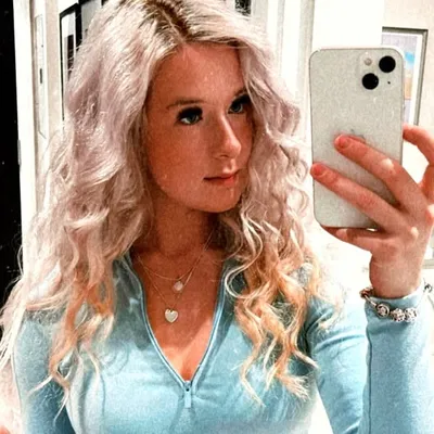 Leah ๐ profile