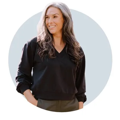 The New Knew | Gray Hair + Clean Beauty Blog