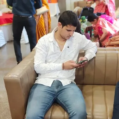 Nitin Kaushik profile