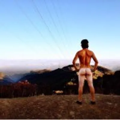 Oliver Hudson profile