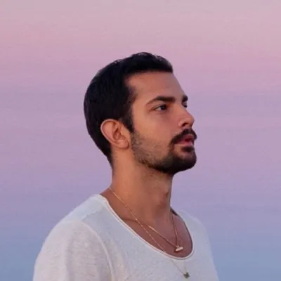Theo Pinto profile