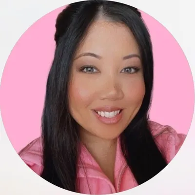bethany | thepinkhutch profile