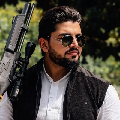 𝐀𝐇𝐌𝐄𝐃 𝐑𝐀𝐙𝐀 𝐙𝐀𝐈𝐃𝐈 | احمد زیدی🔹 profile