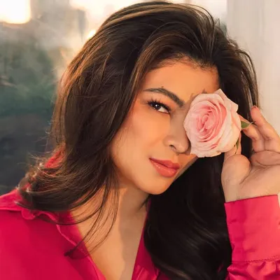 Angel Locsin-Arce profile