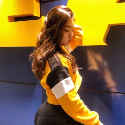 angelloweee profile