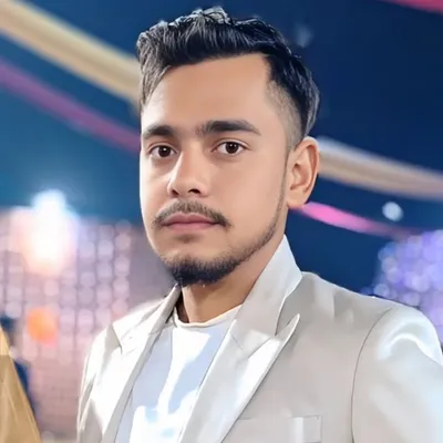 Ashish Upadhyay profile