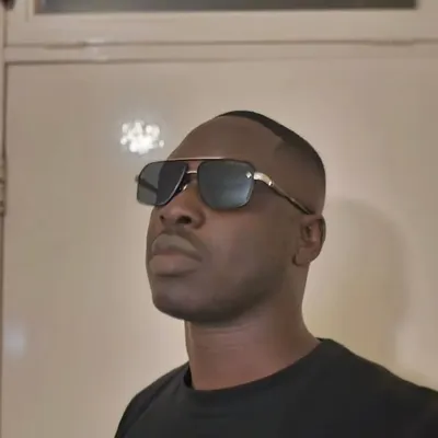 Therealfemi profile