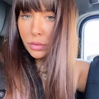 Alexandra Peirce profile