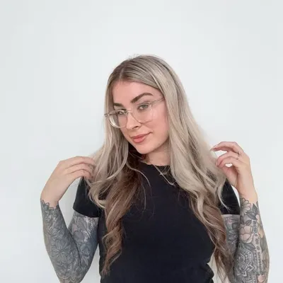 Jenna Brett profile