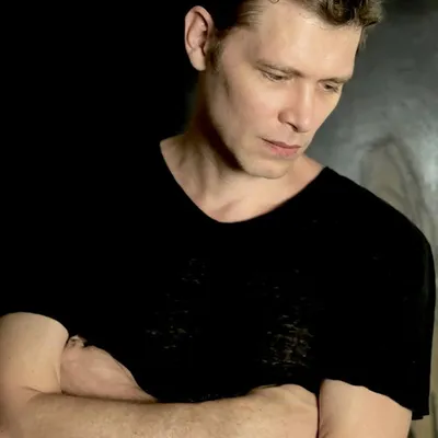 Joseph Morgan profile